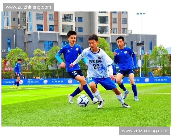 四川高中足球联赛：绿茵风暴，激情迸发